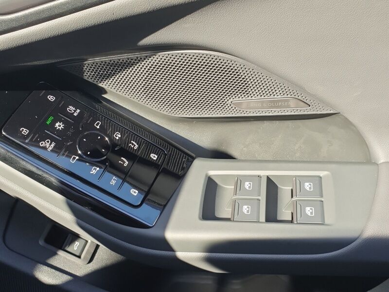 More views of Audi A6 Avant e-tron