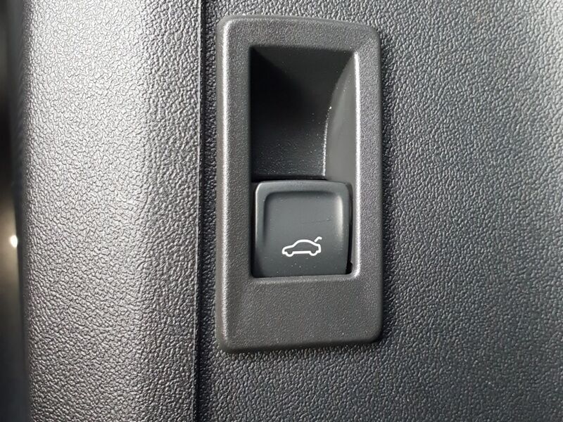 More views of Audi Q5