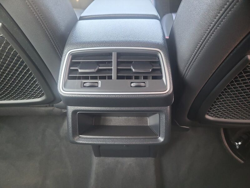 More views of Audi E-Tron