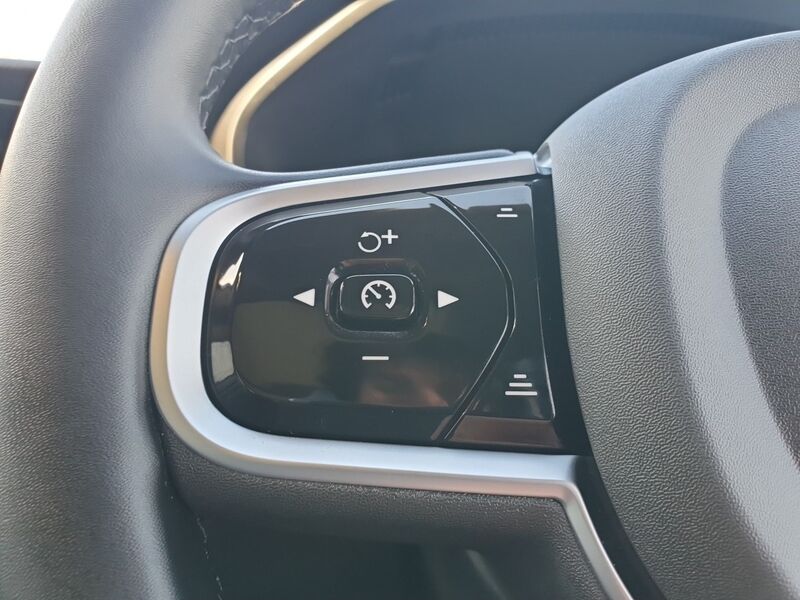 More views of Volvo XC60