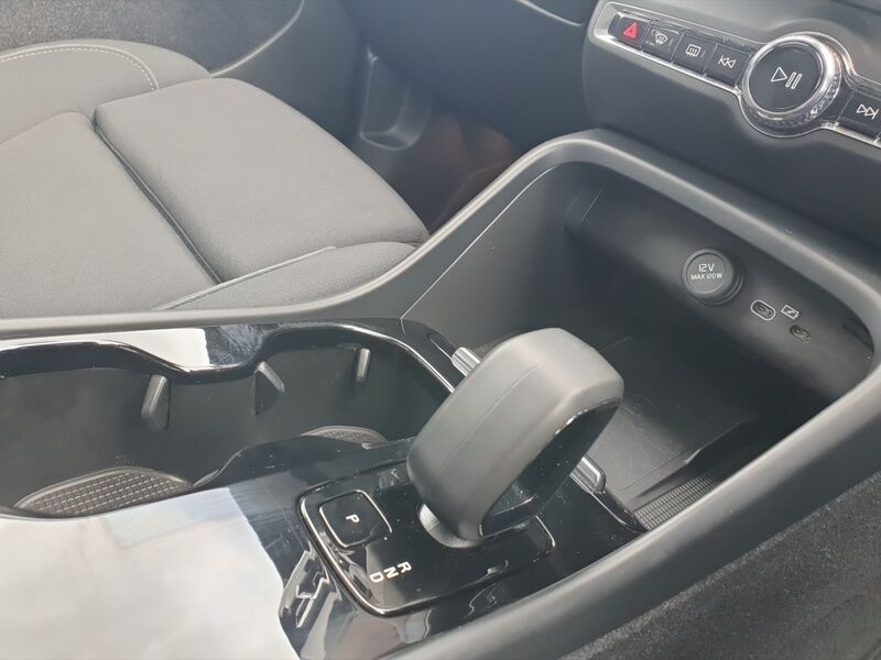 More views of Volvo C40