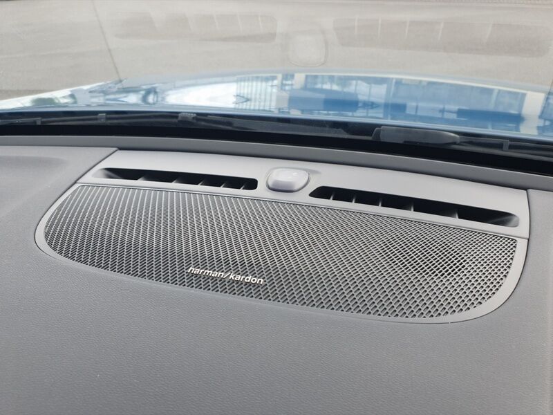 More views of Volvo C40