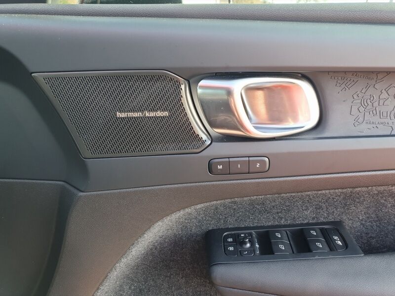 More views of Volvo C40