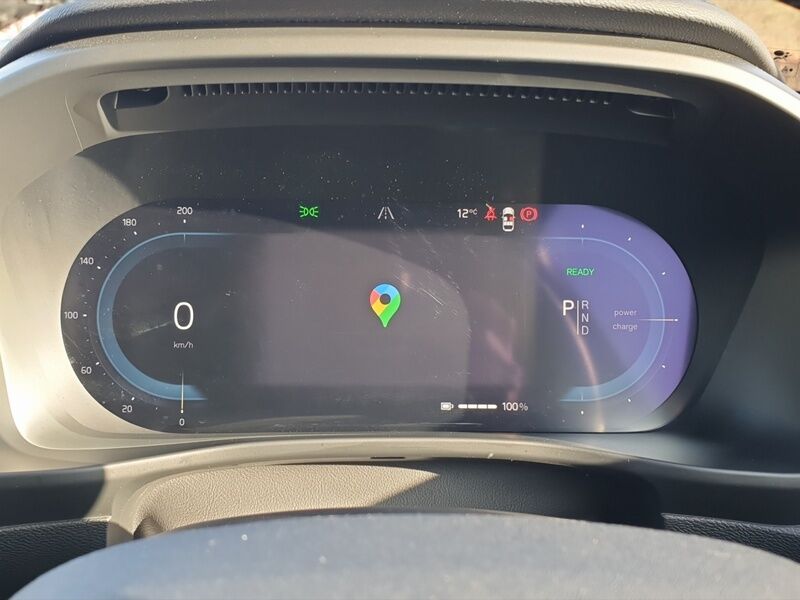 More views of Volvo C40
