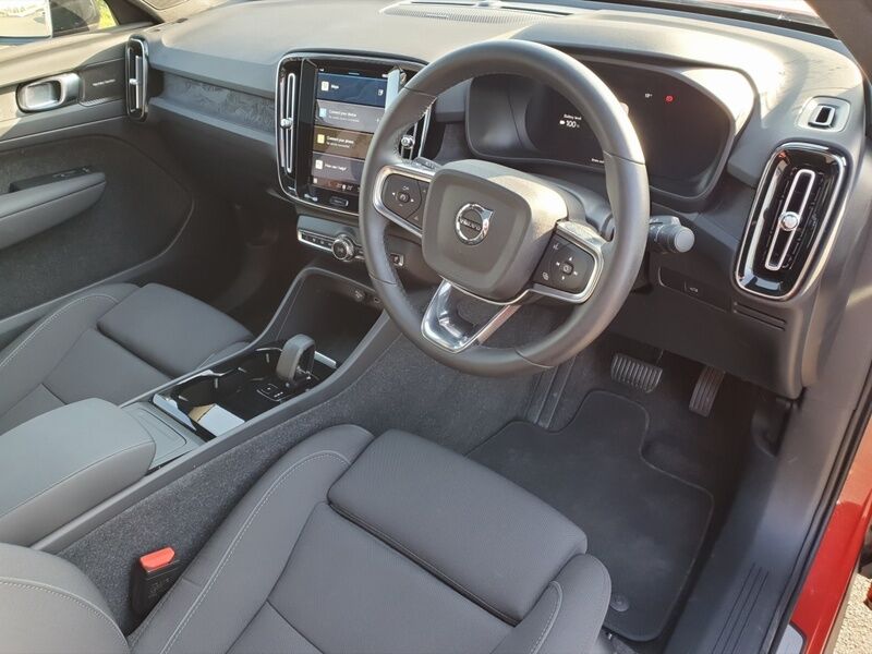 More views of Volvo C40