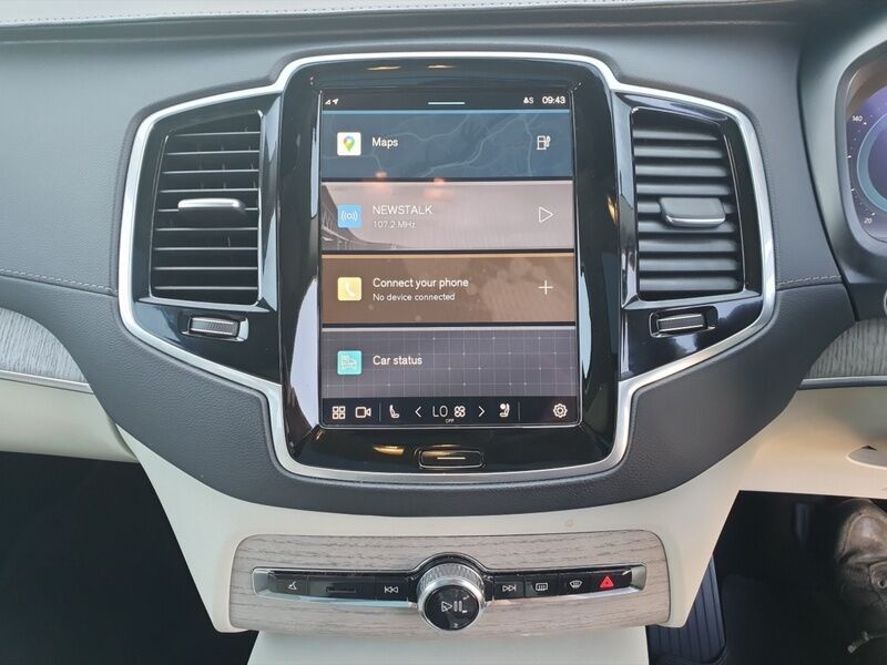More views of Volvo XC90