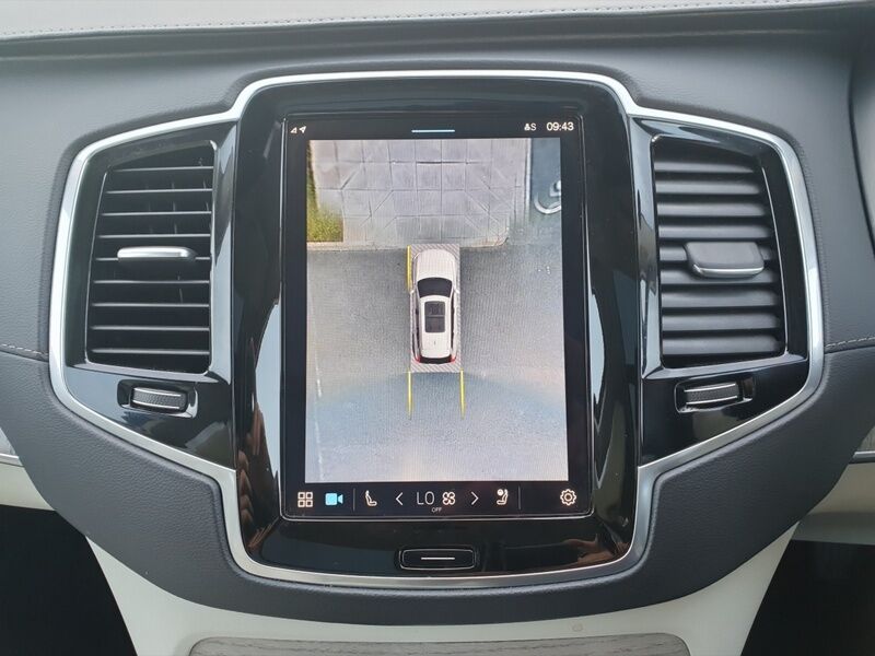 More views of Volvo XC90