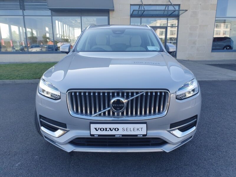 More views of Volvo XC90
