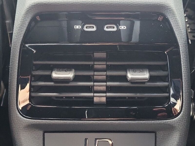 More views of Volkswagen ID.5
