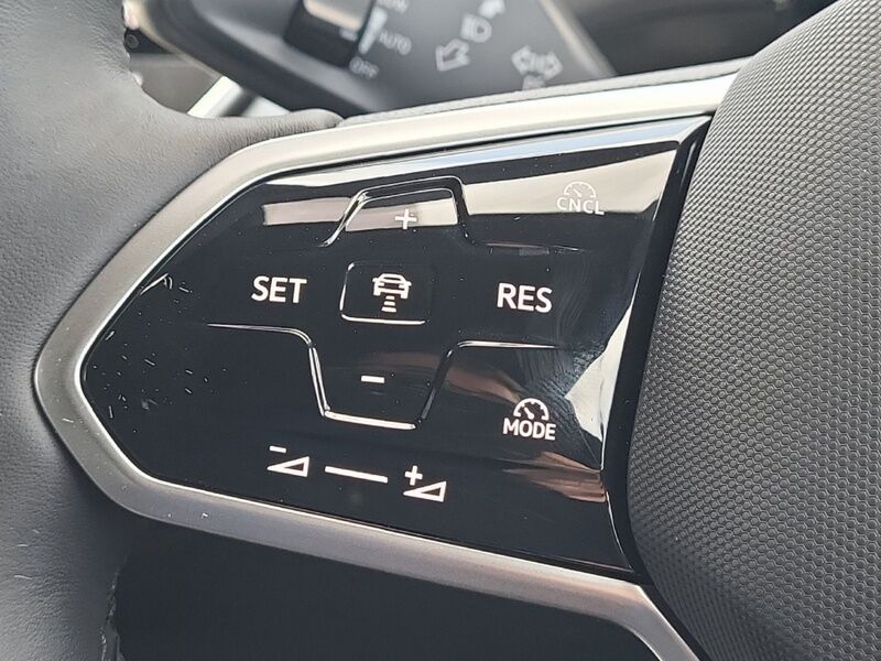 More views of Volkswagen ID.5