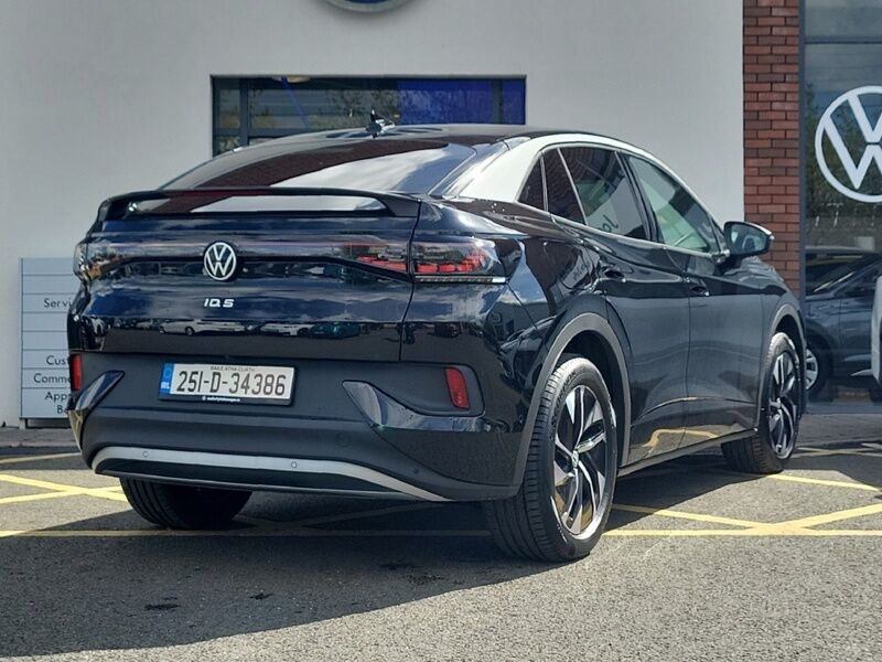 More views of Volkswagen ID.5