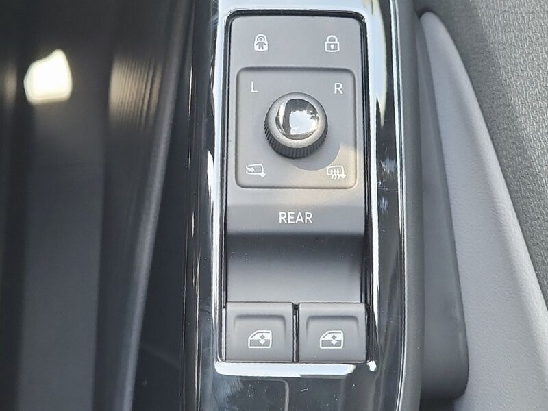 More views of Volkswagen ID.5