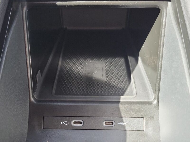 More views of Volkswagen ID.5