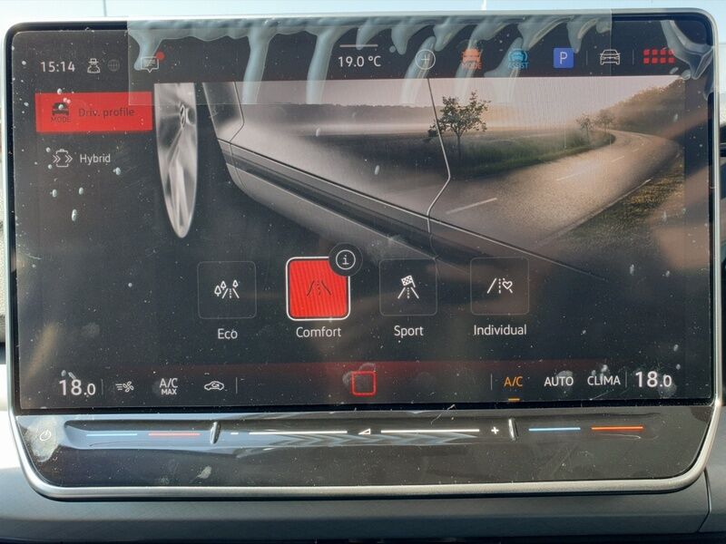 More views of Volkswagen Golf