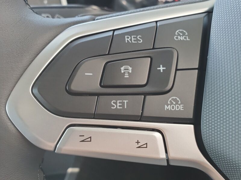 More views of Volkswagen Golf