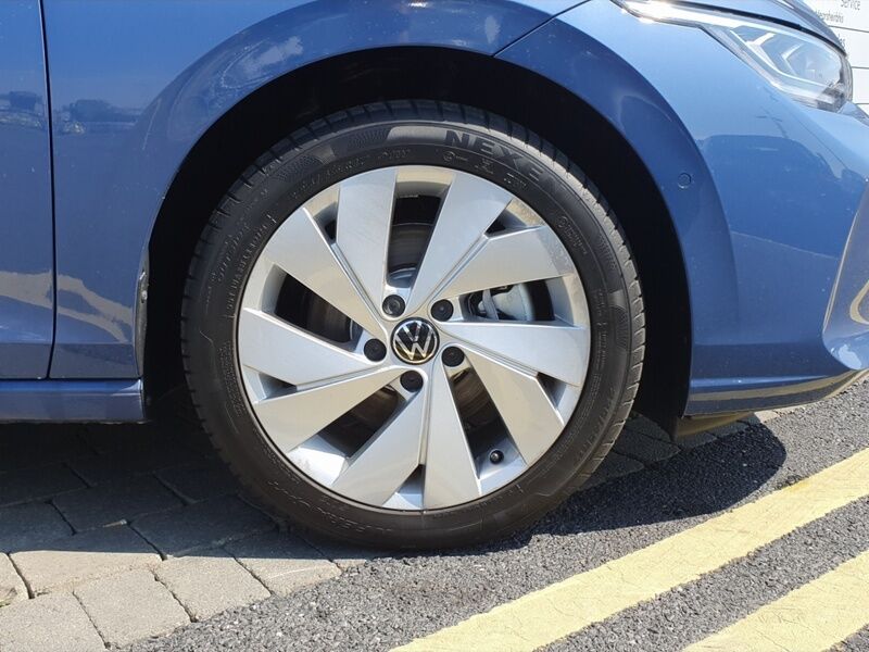 More views of Volkswagen Golf