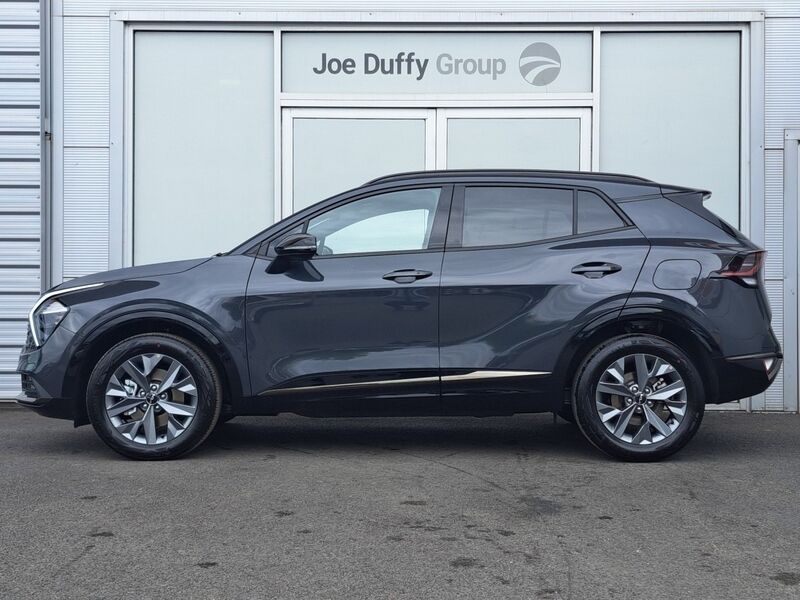 More views of Kia Sportage