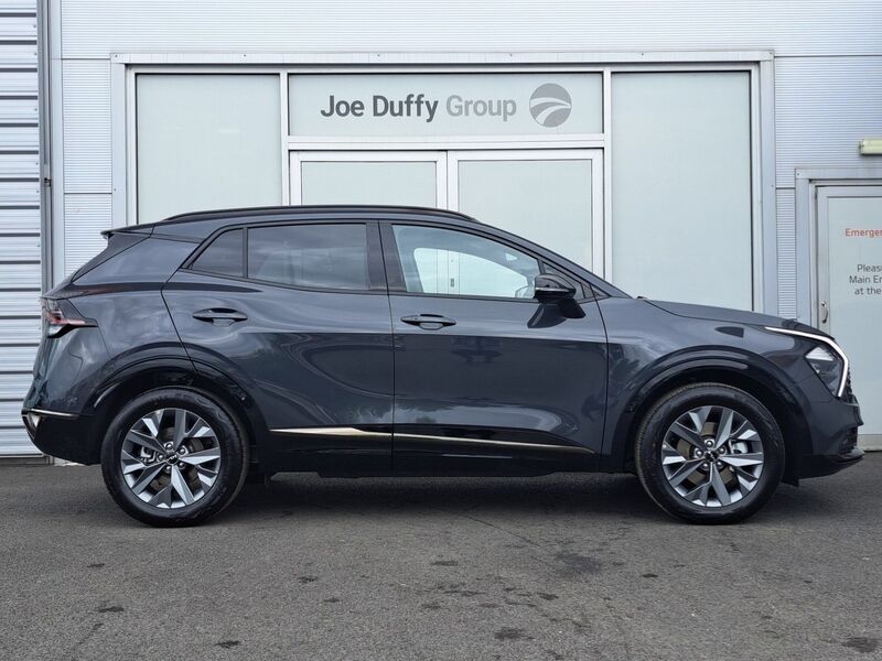 More views of Kia Sportage