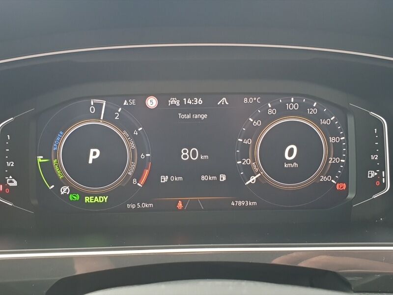 More views of Volkswagen Tiguan