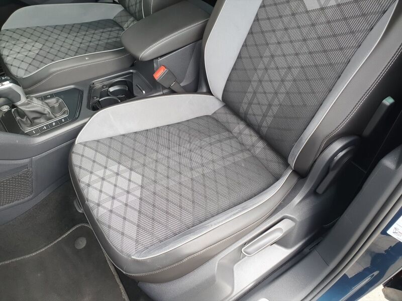 More views of Volkswagen Tiguan