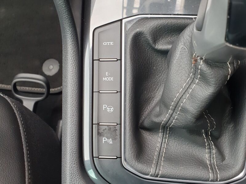 More views of Volkswagen Tiguan