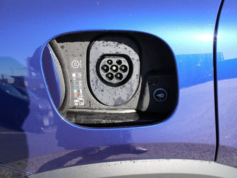 More views of Porsche Macan