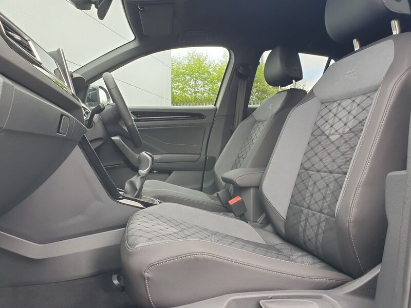 More views of Volkswagen T-Roc