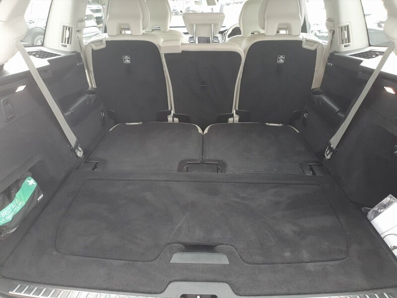 More views of Volvo XC90
