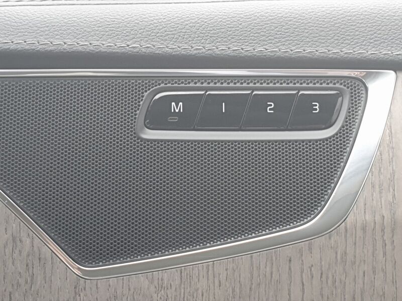 More views of Volvo XC90