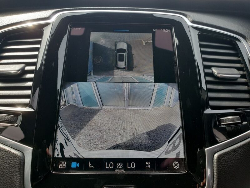 More views of Volvo XC90