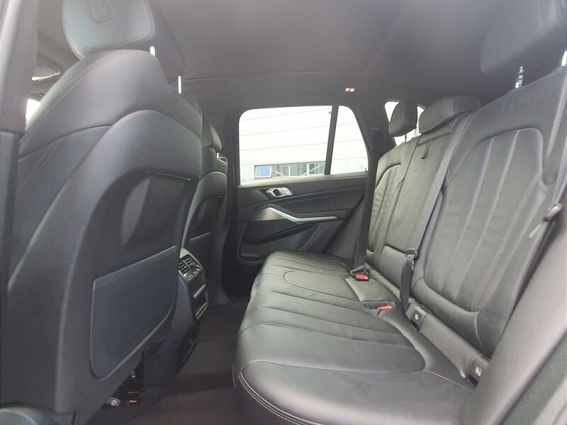 More views of BMW X5