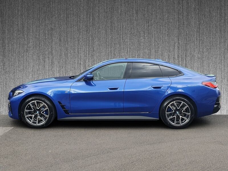 More views of BMW i4