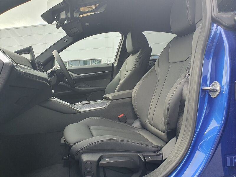 More views of BMW i4