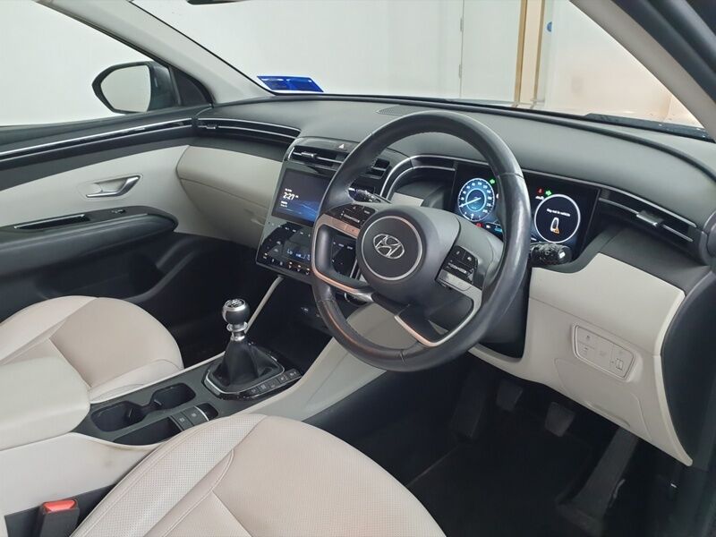 More views of Hyundai Tucson
