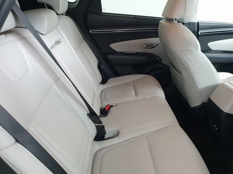More views of Hyundai Tucson