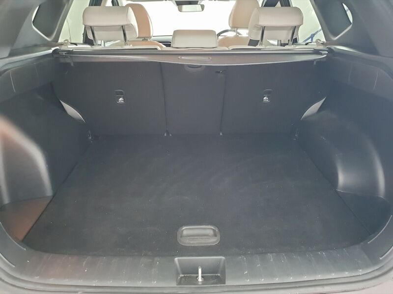 More views of Hyundai Tucson
