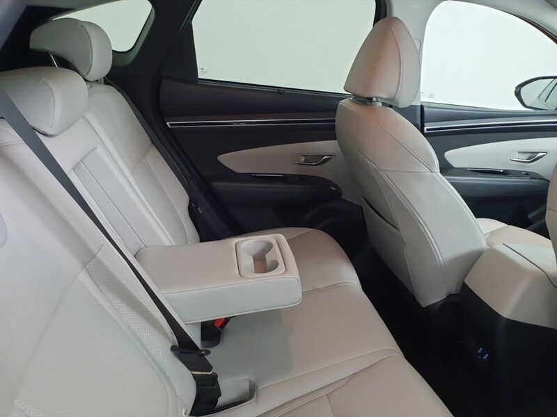 More views of Hyundai Tucson