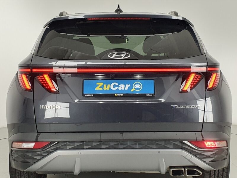 More views of Hyundai Tucson