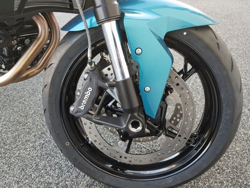 More views of BMW F 900 R