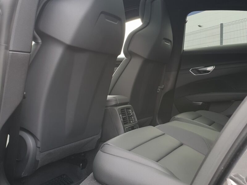 More views of Audi e-tron GT quattro