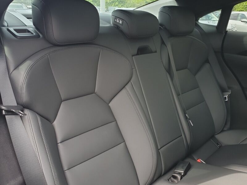 More views of Audi e-tron GT quattro
