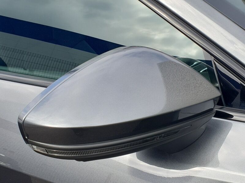 More views of Audi e-tron GT quattro