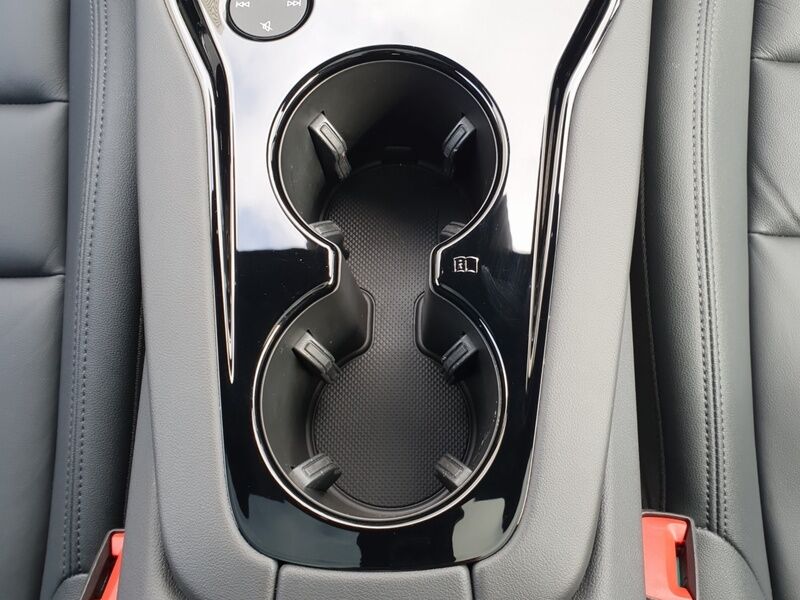 More views of Audi e-tron GT quattro