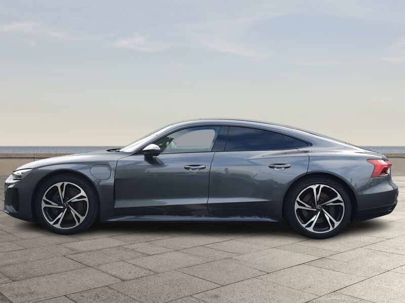 More views of Audi e-tron GT quattro