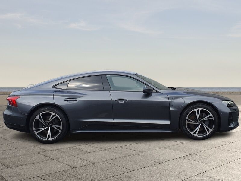 More views of Audi e-tron GT quattro