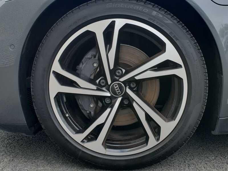 More views of Audi e-tron GT quattro