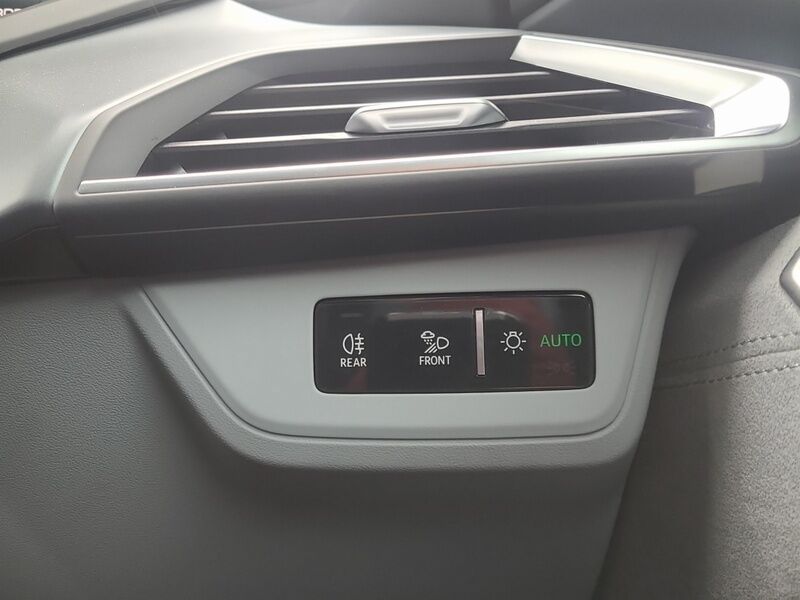 More views of Audi e-tron GT quattro