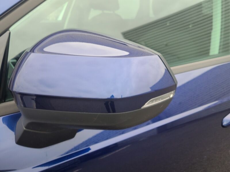 More views of Audi Q3