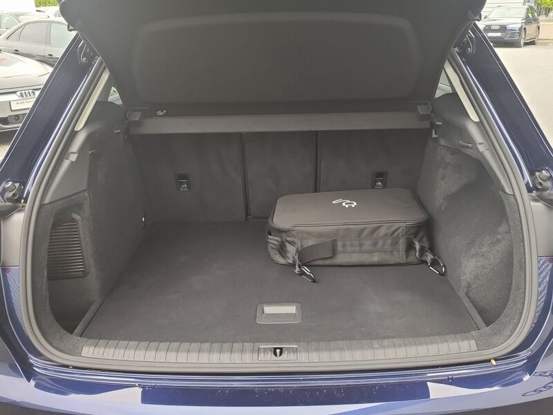 More views of Audi Q3