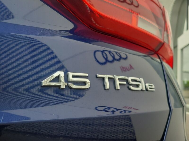 More views of Audi Q3